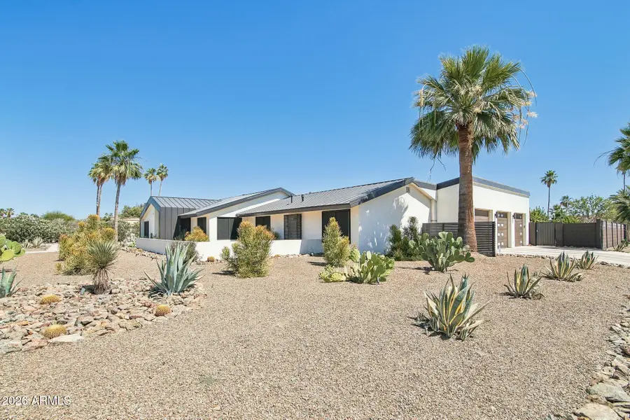 7001 E Dreyfus Avenue, Scottsdale, AZ 85254 - #3