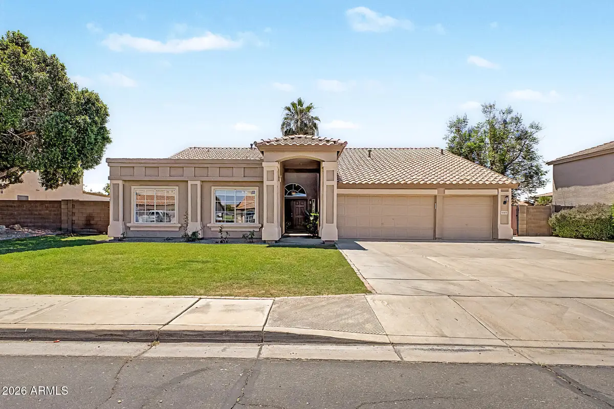 8005 W Caribbean Lane, Peoria, AZ 85381 - #1