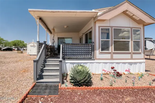 221 W Joshua Cactus Lane, Huachuca City, AZ 85616