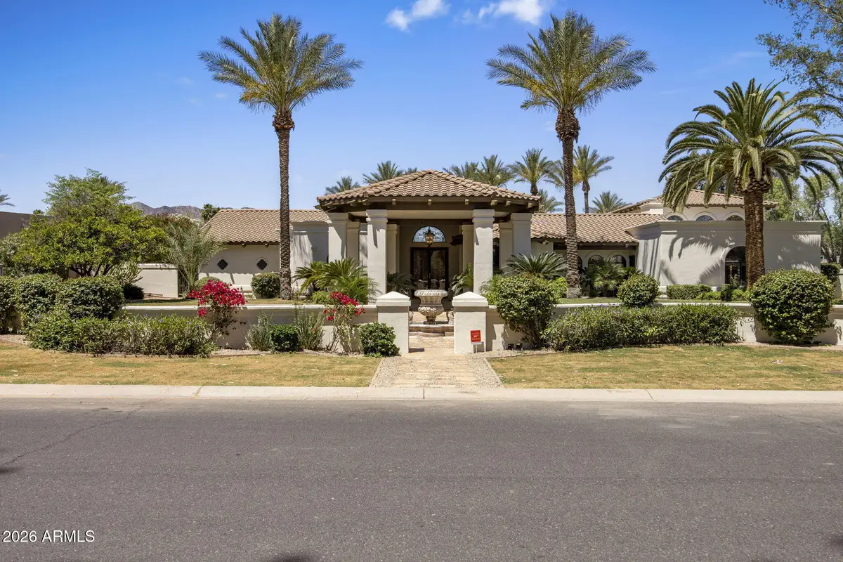 8700 N 58th Place, Paradise Valley, AZ 85253 - #1