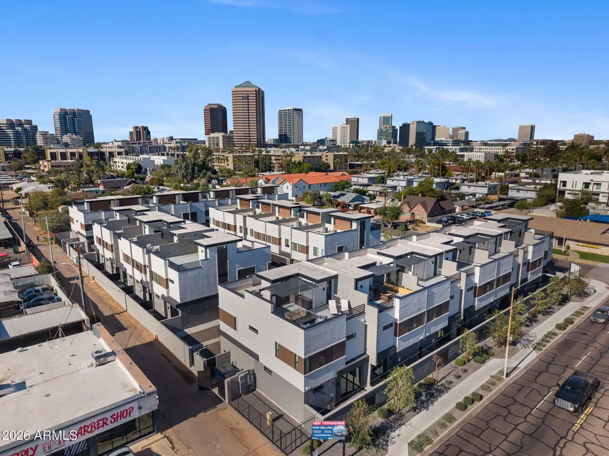 377 E Windsor Avenue #20, Phoenix, AZ 85004 - #1