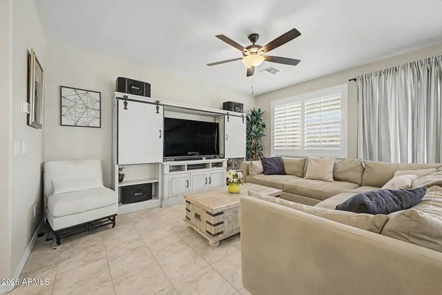 10204 W Weldon Avenue, Avondale, AZ 85392 - #2
