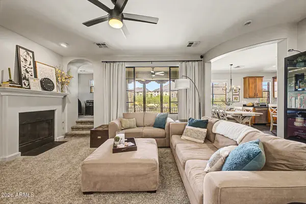 18650 N Thompson Peak Parkway #2042, Scottsdale, AZ 85255