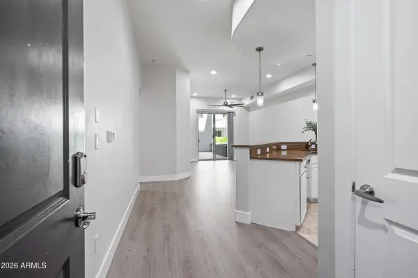 945 E Playa Del Norte Drive #1025, Tempe, AZ 85288