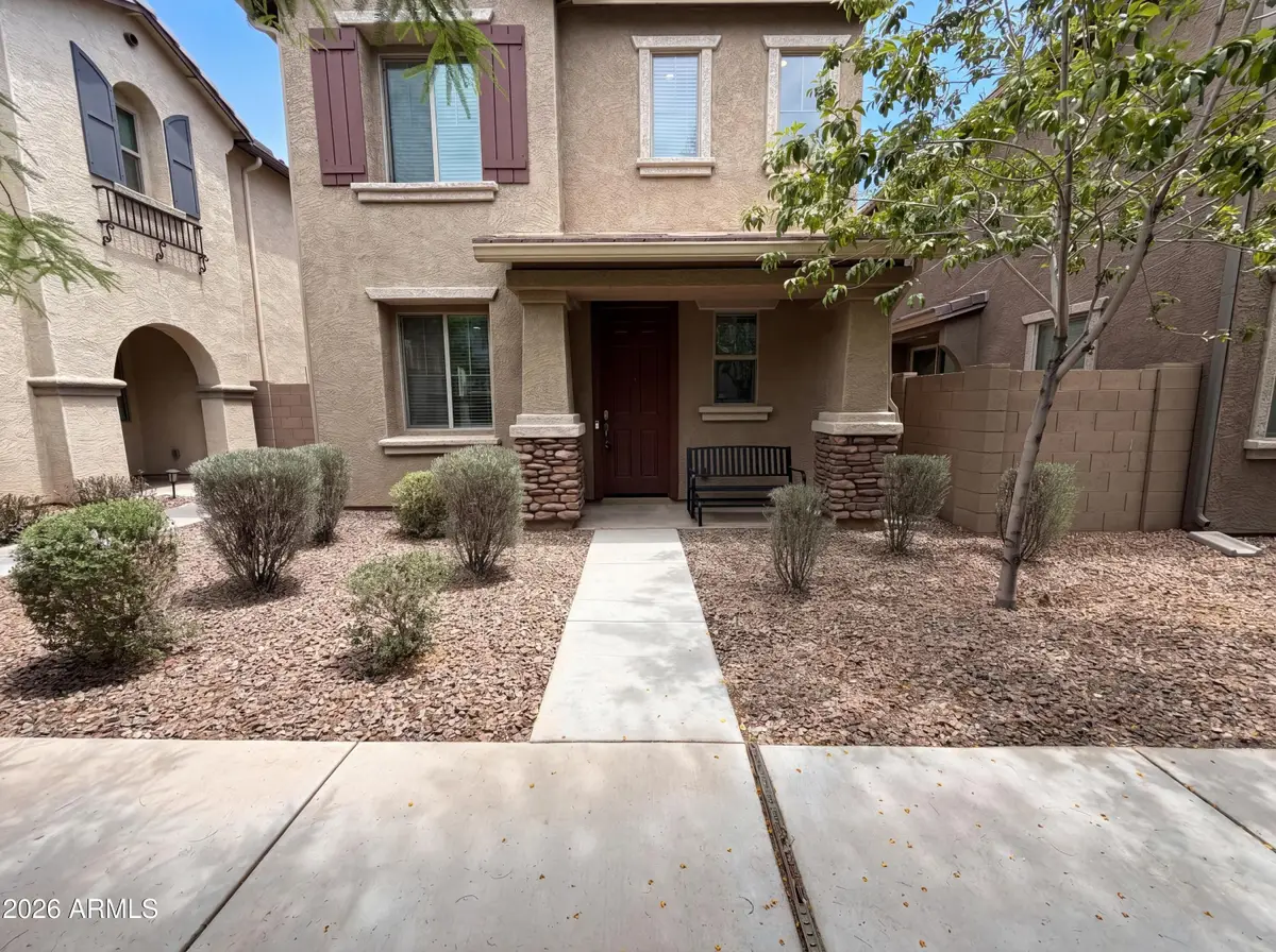 5728 W Raymond Street, Phoenix, AZ 85043 - #1