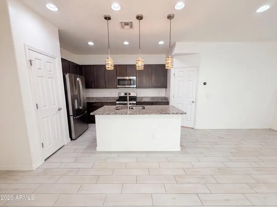 5728 W Raymond Street, Phoenix, AZ 85043 - #2