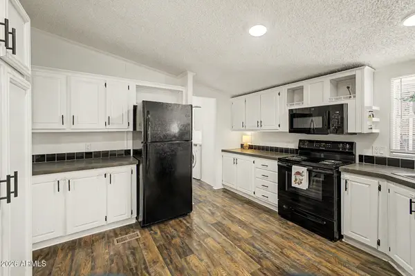 2140 E Michigan Avenue #31, Phoenix, AZ 85022