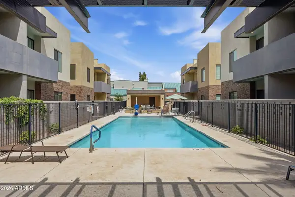 901 S Smith Road #1038, Tempe, AZ 85281