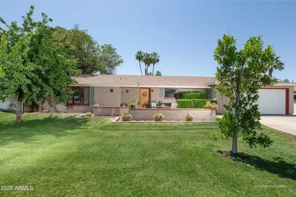 821 E Desert Park Lane, Phoenix, AZ 85020