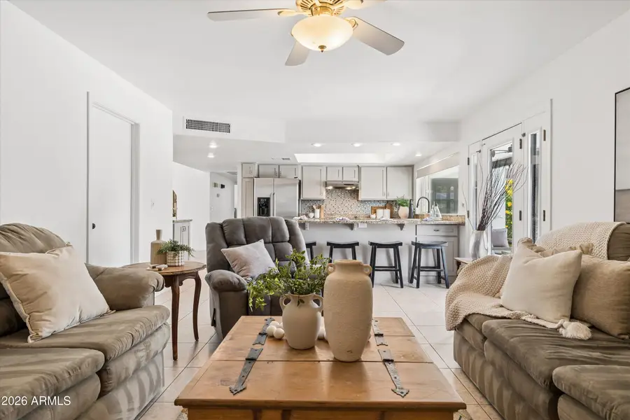 857 E Coral Gables Drive, Phoenix, AZ 85022 - #2