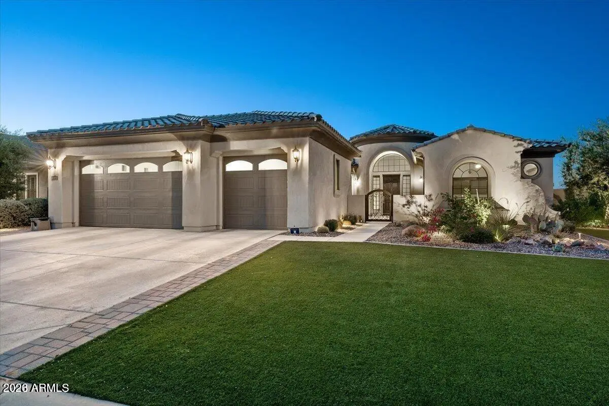 2538 E Ravenswood Drive, Gilbert, AZ 85298 - #1