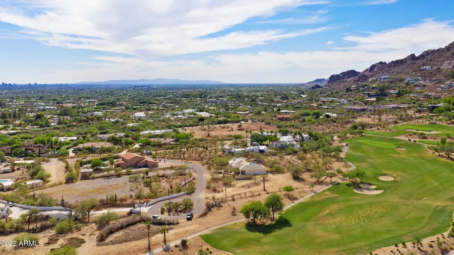 4642 N Alta Hacienda Drive #8, Phoenix, AZ 85018 - #2