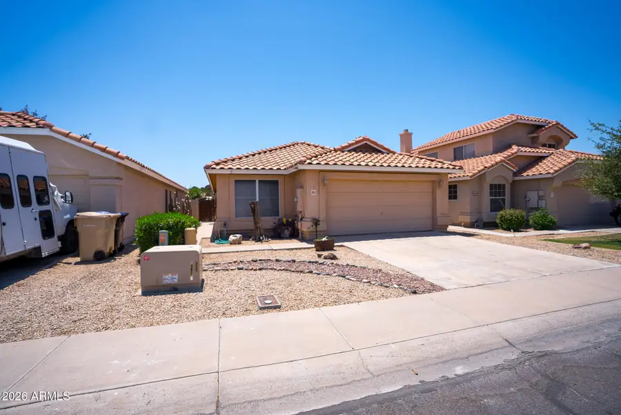 8011 W Laurel Lane, Peoria, AZ 85345 - #2