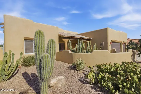 15311 S Saxon Road, Arizona City, AZ 85123