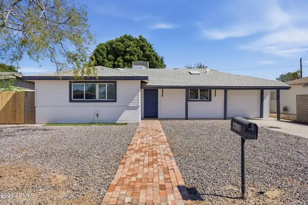 4628 E Holly Street, Phoenix, AZ 85008