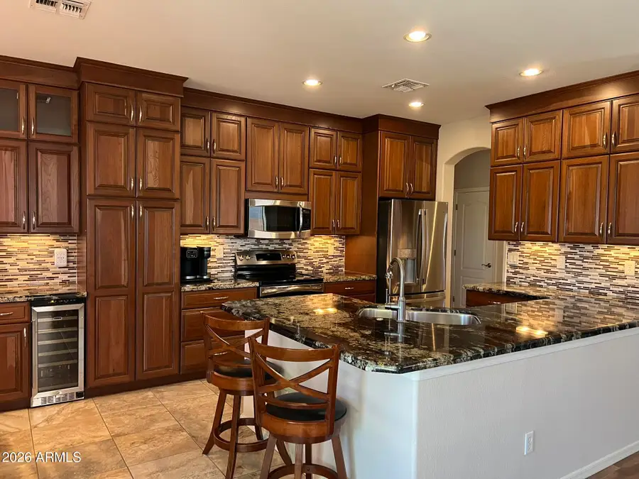 1735 W Glenhaven Drive, Phoenix, AZ 85045 - #2