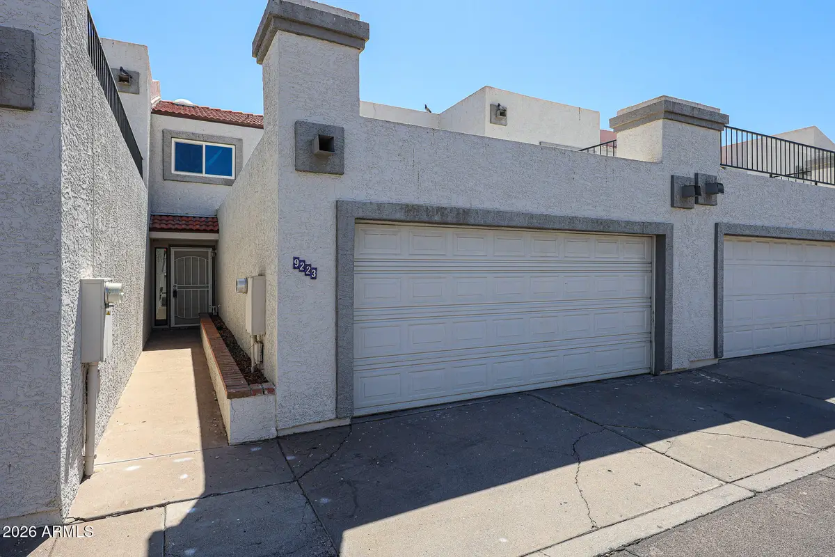 9223 N 47th Court, Glendale, AZ 85302 - #1