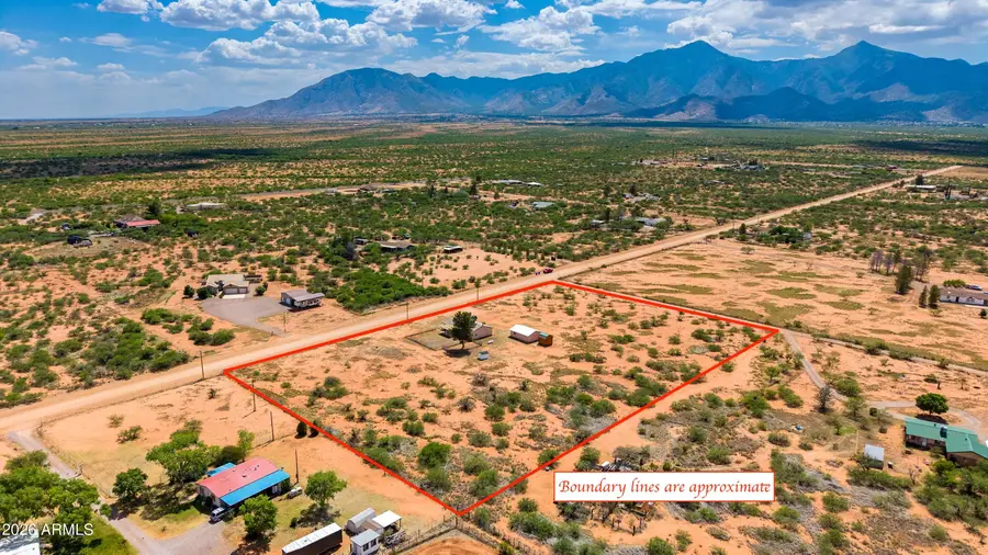 8169 E Larson Road, Hereford, AZ 85615 - #3