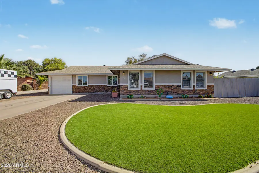 427 W Spur Avenue, Gilbert, AZ 85233 - #2