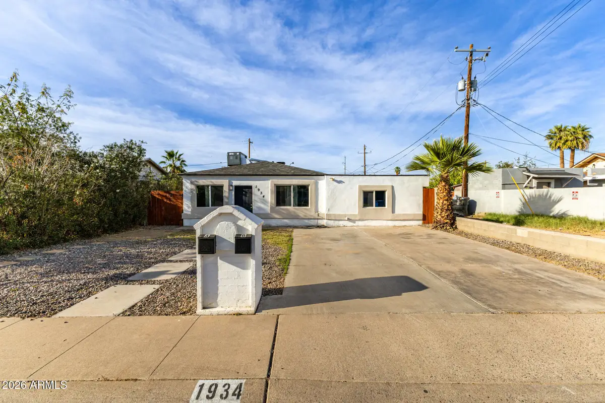 1934 E Monte Vista Road, Phoenix, AZ 85006 - #1