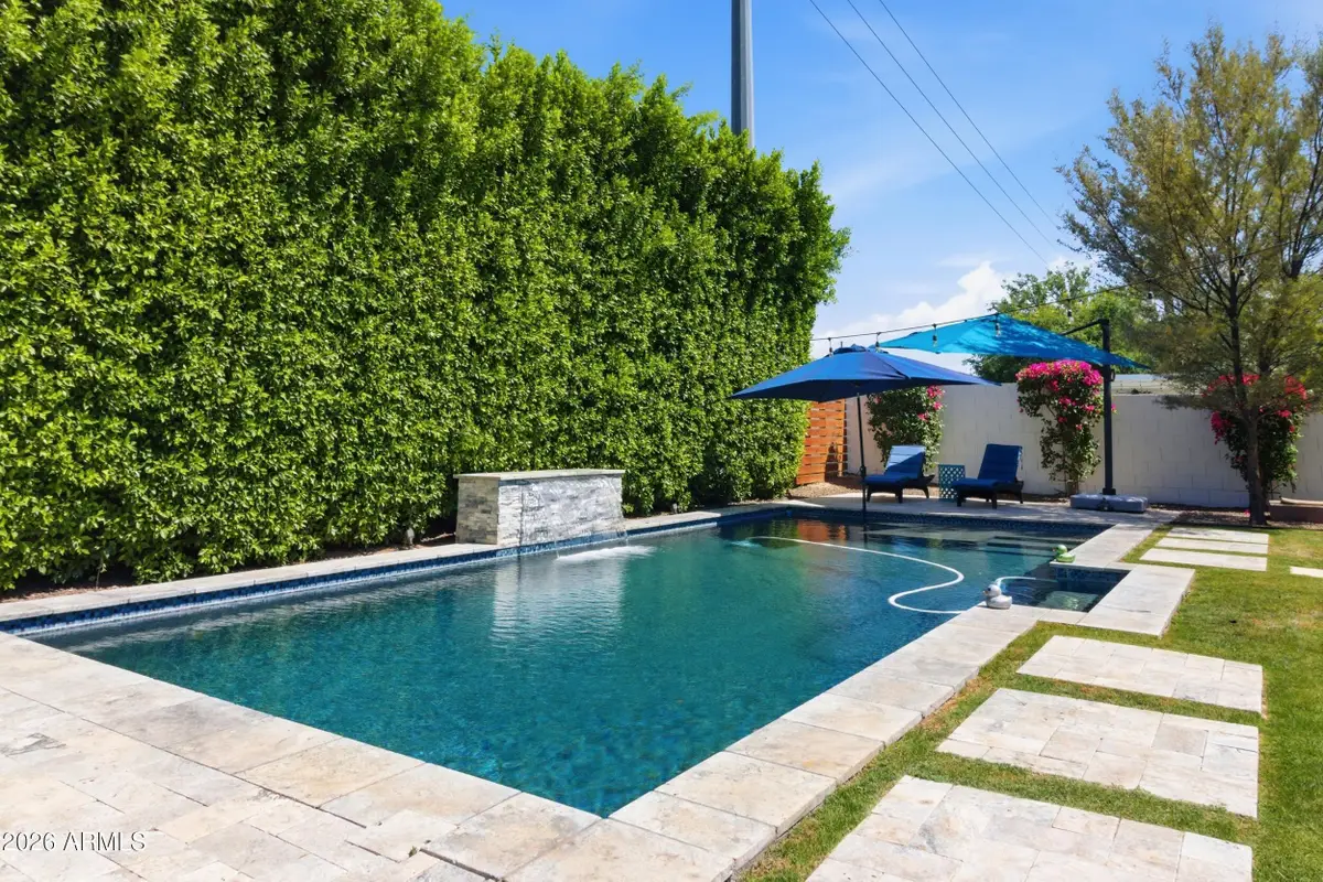 2945 N 47th Place, Phoenix, AZ 85018 - #1