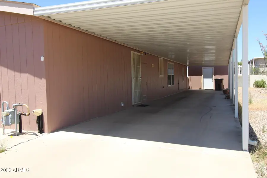 615 W 1st Avenue, Miami, AZ 85539 - #2