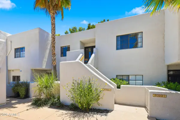 2947 E Rose Lane, Phoenix, AZ 85016