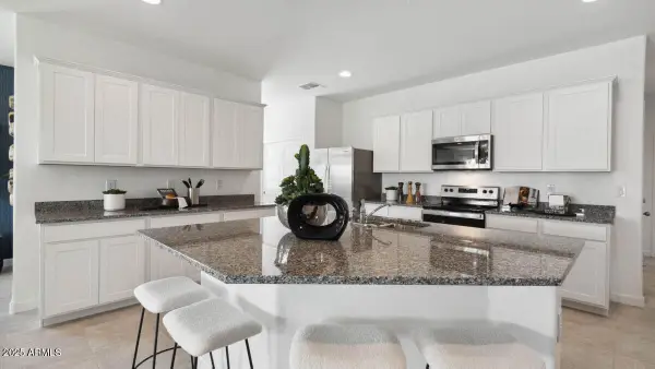 8417 W Gehrig Way, Florence, AZ 85132