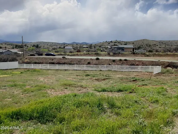17025 E Spring Valley Road #821, Mayer, AZ 86333