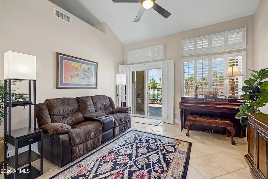 9032 W Port Royale Lane, Peoria, AZ 85381 - #3