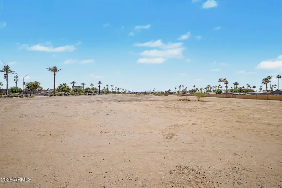 5544 N 59th Avenue, Glendale, AZ 85301 - #3