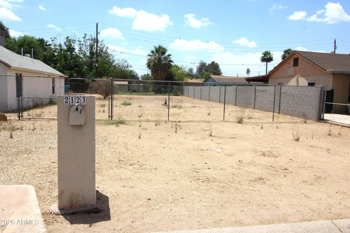2123 W Elm Street, Phoenix, AZ 85015 - #1