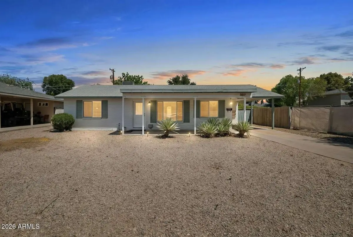 3817 N 49th Place, Phoenix, AZ 85018 - #1