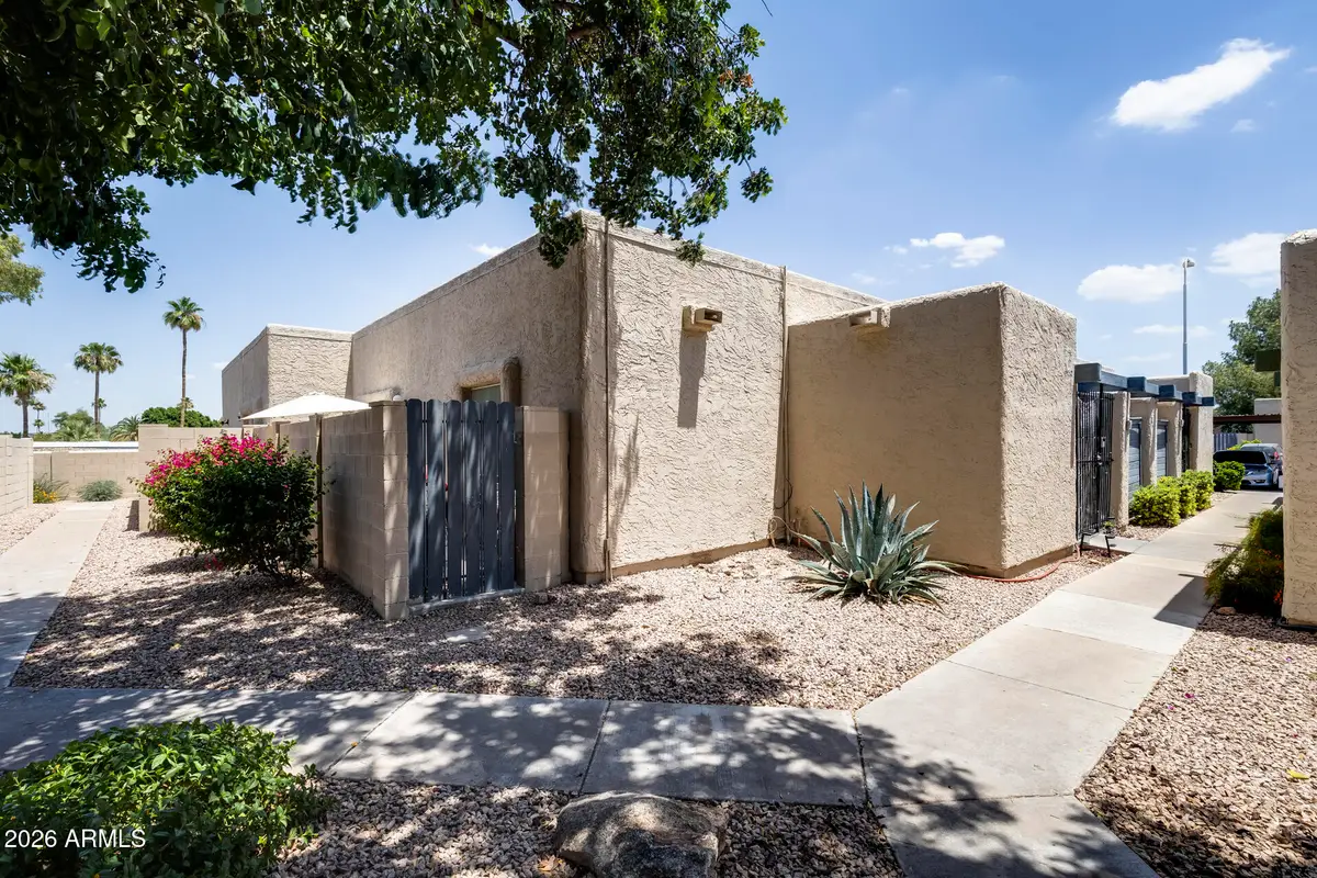 704 S Lebanon Lane, Tempe, AZ 85288 - #1