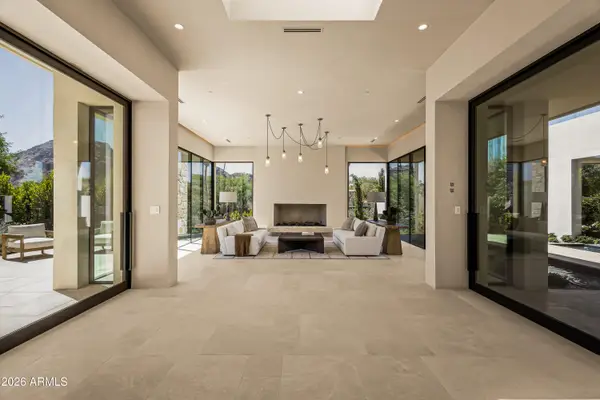 4510 E Maderos Del Cuenta Drive, Paradise Valley, AZ 85253