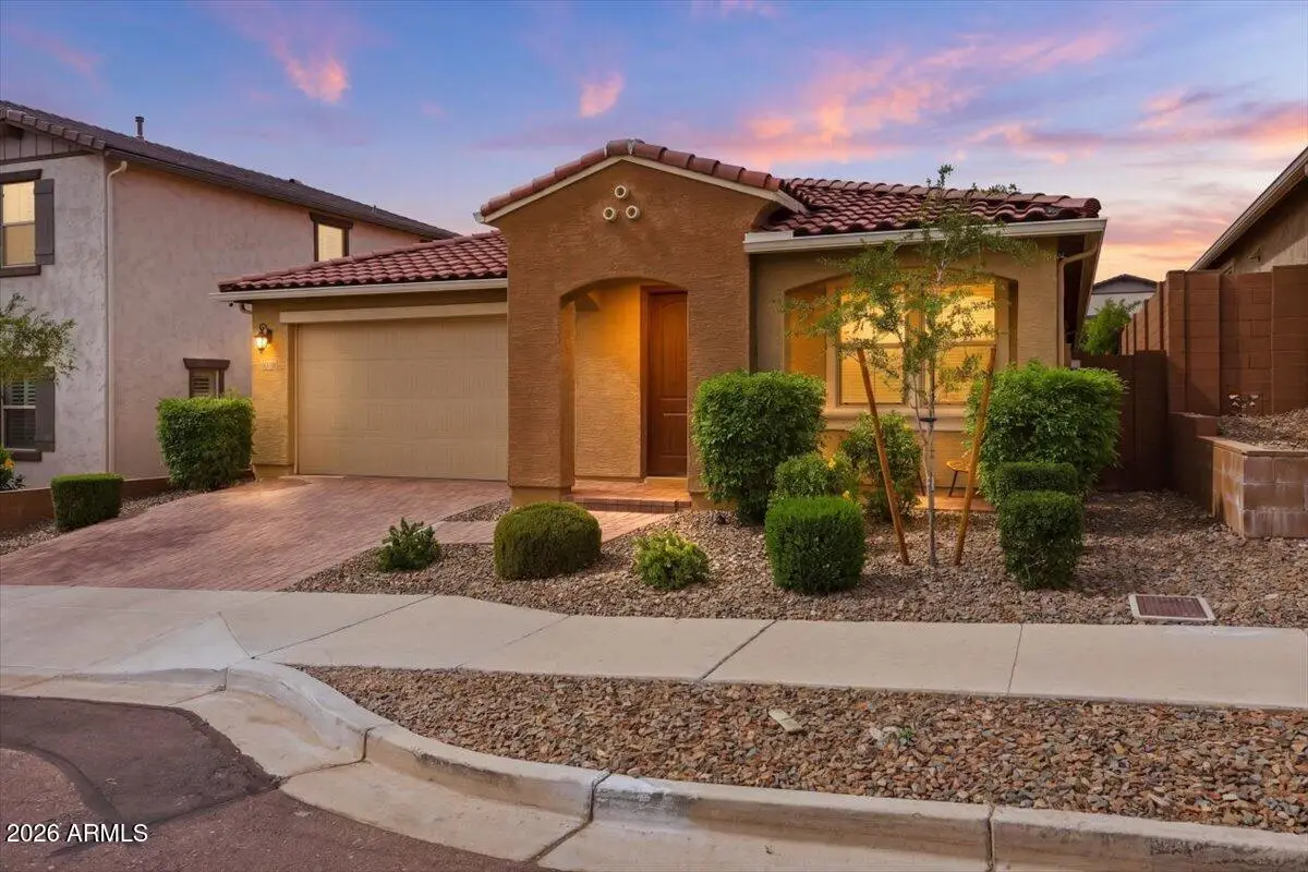 4418 W Palace Station Road, Phoenix, AZ 85087 - #1