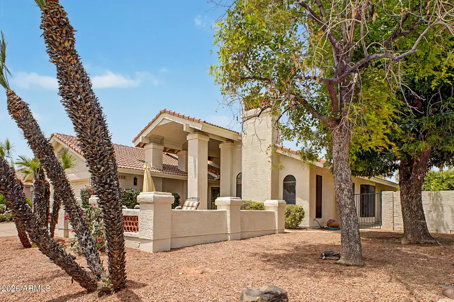 10914 E Chestnut Drive, Sun Lakes, AZ 85248 - #2