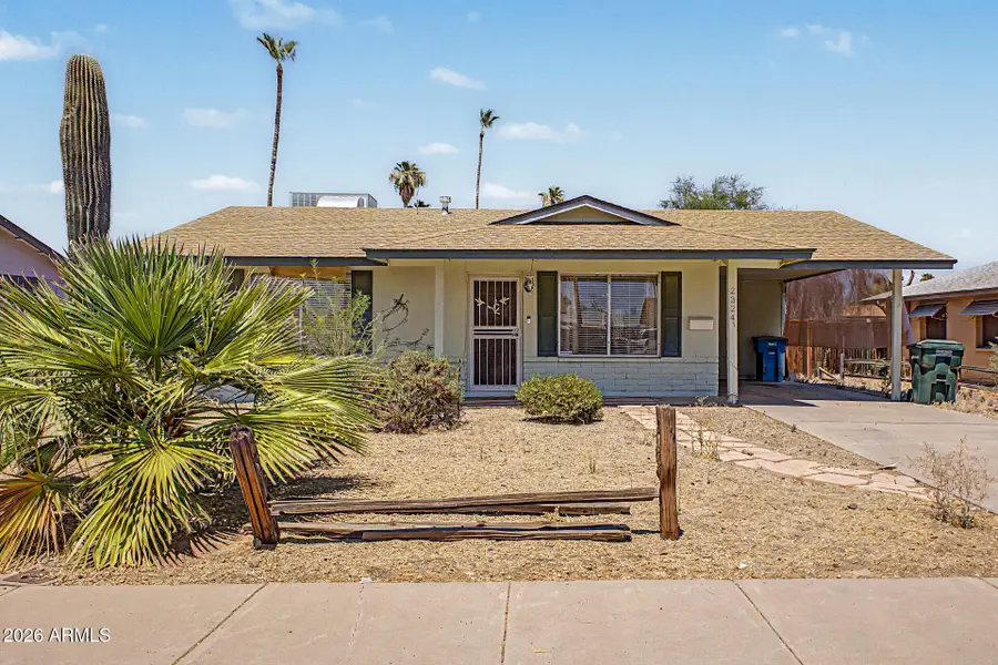 2324 W Poinsettia Drive, Phoenix, AZ 85029 - #2