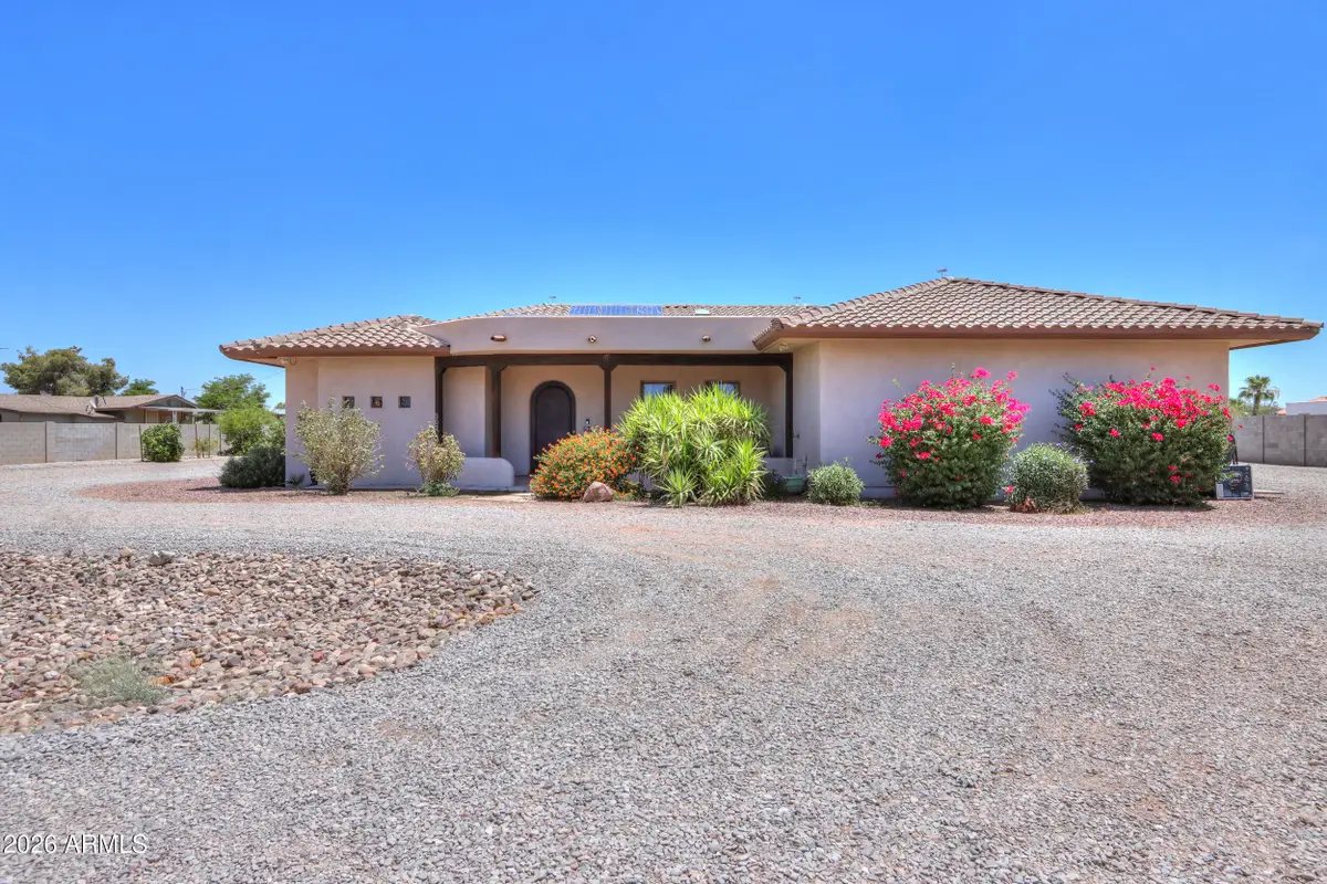 302 N Colorado Street, Casa Grande, AZ 85122 - #1