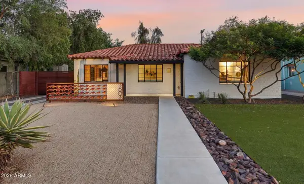 1607 W Flower Circle N, Phoenix, AZ 85015