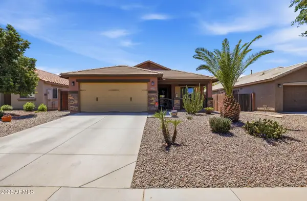 2215 E Hazeltine Way, Gilbert, AZ 85298