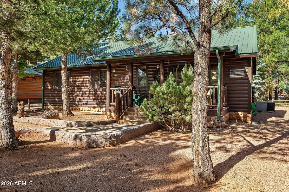 2652 Lodge Loop, Overgaard, AZ 85933 - #1