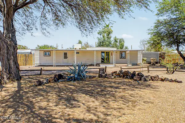 15801 N 67th Avenue, Glendale, AZ 85306