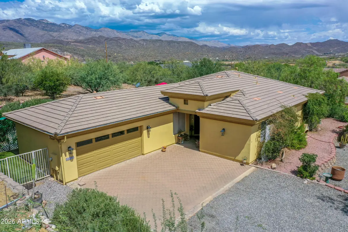 33250 S Summit Drive, Black Canyon City, AZ 85324 - #1