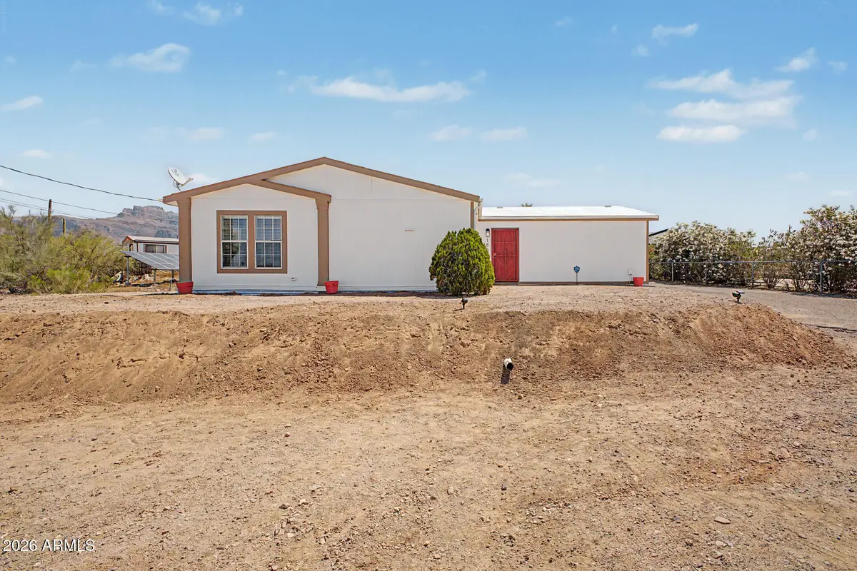 1863 S Vaquero Road, Apache Junction, AZ 85119 - #1