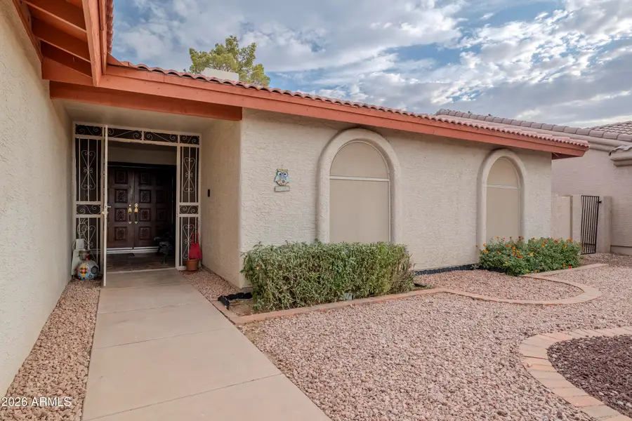 10233 E Navajo Place, Sun Lakes, AZ 85248 - #2