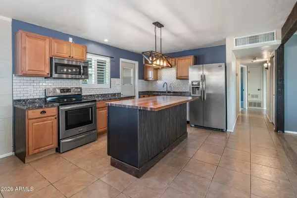7830 E Belleview Street, Scottsdale, AZ 85257