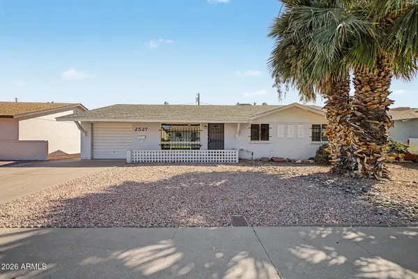 2527 W Larkspur Drive, Phoenix, AZ 85029