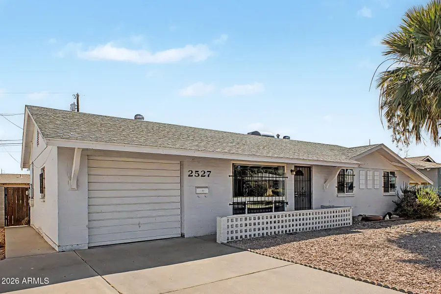 2527 W Larkspur Drive, Phoenix, AZ 85029 - #3