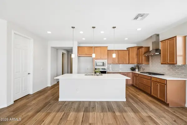 6730 W Winston Drive, Laveen, AZ 85339